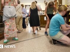 Assistir: Biblioteca histórica da fronteira EUA-Canadá ganha nova entrada exclusiva para Quebec