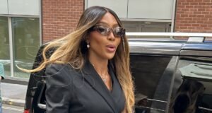 Naomi Campbell não sabia de nenhum uso indevido de fundos de caridade, ouve tribunal