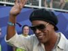 Ronaldinho reprisou o serviço aos 46 anos