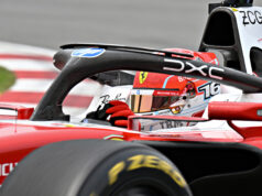 Charles Leclerc assina novo contrato plurianual com Ferrari na F1