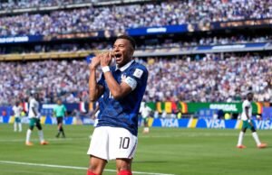 Copa do Mundo: Kylian Mbappé lidera a França na vitória por 3 a 1 sobre o Senegal