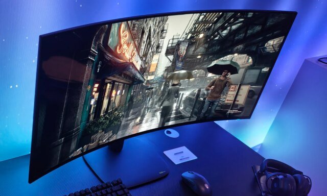 Alienware-39-5K-OLED-Gaming-Monitor-AW3926QW.jpg