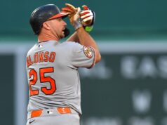 Alonso homers, Baz trabalha sete entradas na vitória do Orioles sobre o Pink Sox