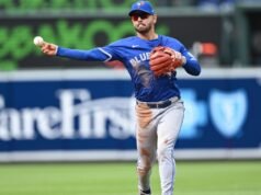 Gimenez foi removido da escalação dos Blue Jays devido a lesão, Guerrero Jr.