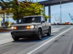 A picape EV apoiada por Jeff Bezos supostamente tem um acordo com a Carvana antes do lançamento de vendas