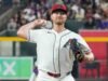 Diamondbacks colocam canadense Soroka, Lawlar colocado em IL