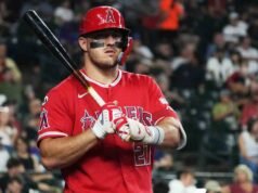 Os anjos colocam Mike Trout em IL de 10 dias com distensão no tendão da coxa