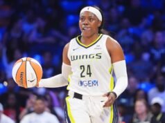 Arike Ogunbowale marca 22 pontos, Wings passa por Ases