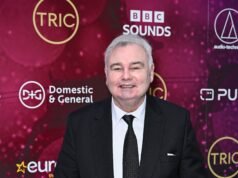 Eamonn Holmes compartilha atualização sobre recuperação de acidente vascular cerebral após falta na cerimônia de premiação