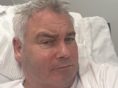 O filho de Eamonn Holmes compartilha uma mensagem emocionante após o derrame e a perda do emprego da estrela de TV