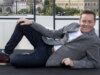 Por dentro da vida pessoal de Stephen Mulhern, desde o início da carreira até relacionamentos românticos