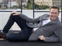 Por dentro da vida pessoal de Stephen Mulhern, desde o início da carreira até relacionamentos românticos