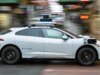 Waymo relembra Robotaxis sobre o risco de que eles dirijam em alta velocidade em zonas de construção de rodovias