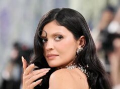 Kylie Jenner processada por chef specific por alegações de aborto espontâneo devido ao trabalho excessivo