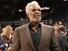 Michael Jordan e Adam Silver não conseguiram convencer James Dolan a acabar com a proibição de Charles Oakley do MSG
