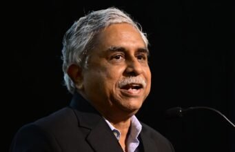 The Hindu Huddle on Campus: ‘A mídia social protege as pessoas de serem responsabilizadas por ações’