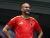 Keegan-Michael Key revive o amado esboço do professor substituto de Key & Peele para estrelas da Copa do Mundo