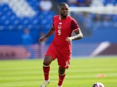 Larin, do Canadá, confiante na conquista da Copa do Mundo após temporada de montanha-russa