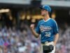 Misiorowski acertou 15 rebatidas em um jogo completo enquanto Brewers derrotava Phillies