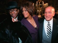 Clive Davis, estrela da indústria musical, morreu aos 94 anos