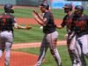 Orioles marca seis corridas no primeiro inning para vencer o Pink Sox