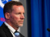 Assista ao vivo: Canucks GM Ryan Johnson discute a contratação de Manny Malhotra