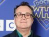 Russell T Davies saindo de Physician Who foi a melhor decisão que ele poderia ter tomado