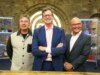 A estrela do MasterChef revela que um chef furioso o perseguiu após uma crítica negativa