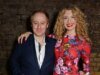 A estrela do The Crown, Forbes Masson, se divorcia da esposa do X Issue após 25 anos