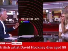 Bomba F acidental de convidado da BBC durante tributo a David Hockney com a marca ‘ouro da TV’