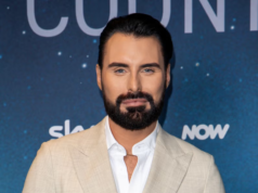 Estrelas da BBC mandam lembranças ao marido de Scott Mills na primeira postagem desde a demissão do DJ