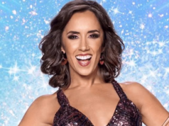A estrela estritamente Janette Manrara caiu oficialmente como apresentadora de It Takes Two