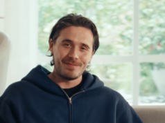 Brooklyn Beckham ataca família em anúncio da Copa do Mundo