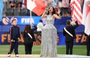 Ex-primeiro-ministro canadense assiste à abertura da Copa do Mundo nos EUA, não no Canadá