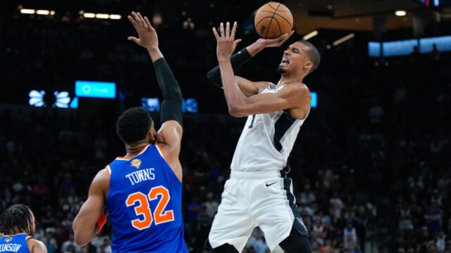 Spurs-vs-Knicks.jpg
