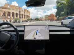 A atualização do Tesla FSD adiciona uma nova caixa de diálogo que visualiza o plano de estacionamento do seu carro