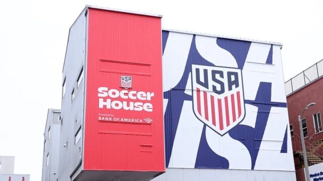US-soccer-logo.jpeg