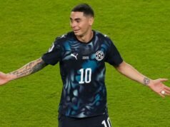 Nova regra do cartão vermelho aplicada pela primeira vez na Copa do Mundo
