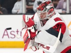 Frederik Andersen empatou no jogo 3 depois de sofrer quatro gols no segundo período