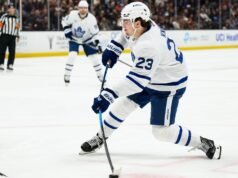 É melhor que os Maple Leafs tomem cuidado com as ligações comerciais de Matthew Knies