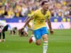Martinelli marca no last dos acréscimos para ajudar o Brasil a vencer o Japão na Copa do Mundo