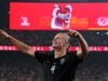 Erling Haaland marca dois gols na vitória da Noruega sobre o Senegal e chega às oitavas de closing