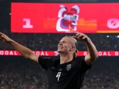 Erling Haaland marca dois gols na vitória da Noruega sobre o Senegal e chega às oitavas de closing