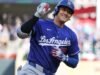 Shohei Ohtani e Freddie Freeman residence run para os Dodgers na vitória