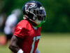Promotores retiram acusações de contravenção contra o ramo Zachariah dos Falcons
