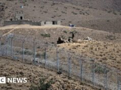 Paquistão lança ataques aéreos mortais no Afeganistão, reacendendo tensões
