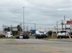Pelo menos 1 morto, 9 hospitalizados em tiroteio em massa no Texas; suspeito morto