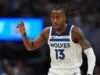 Relatório: Ayo Dosunmu assinará novamente com o Timberwolves em um contrato de cinco anos no valor de US$ 112 milhões