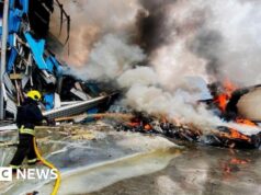 Quatro mortos e dezenas de feridos após ataques massivos russos em toda a Ucrânia