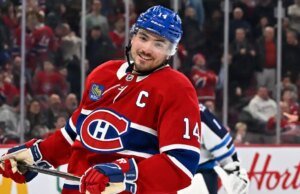 Uma estreia desde 1992: Nick Suzuki trouxe o troféu Selke